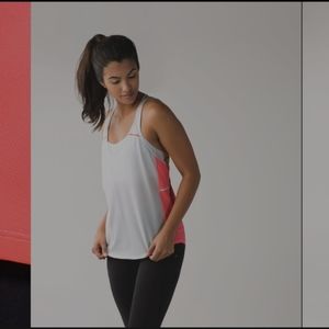 Lululemon breezy singlet